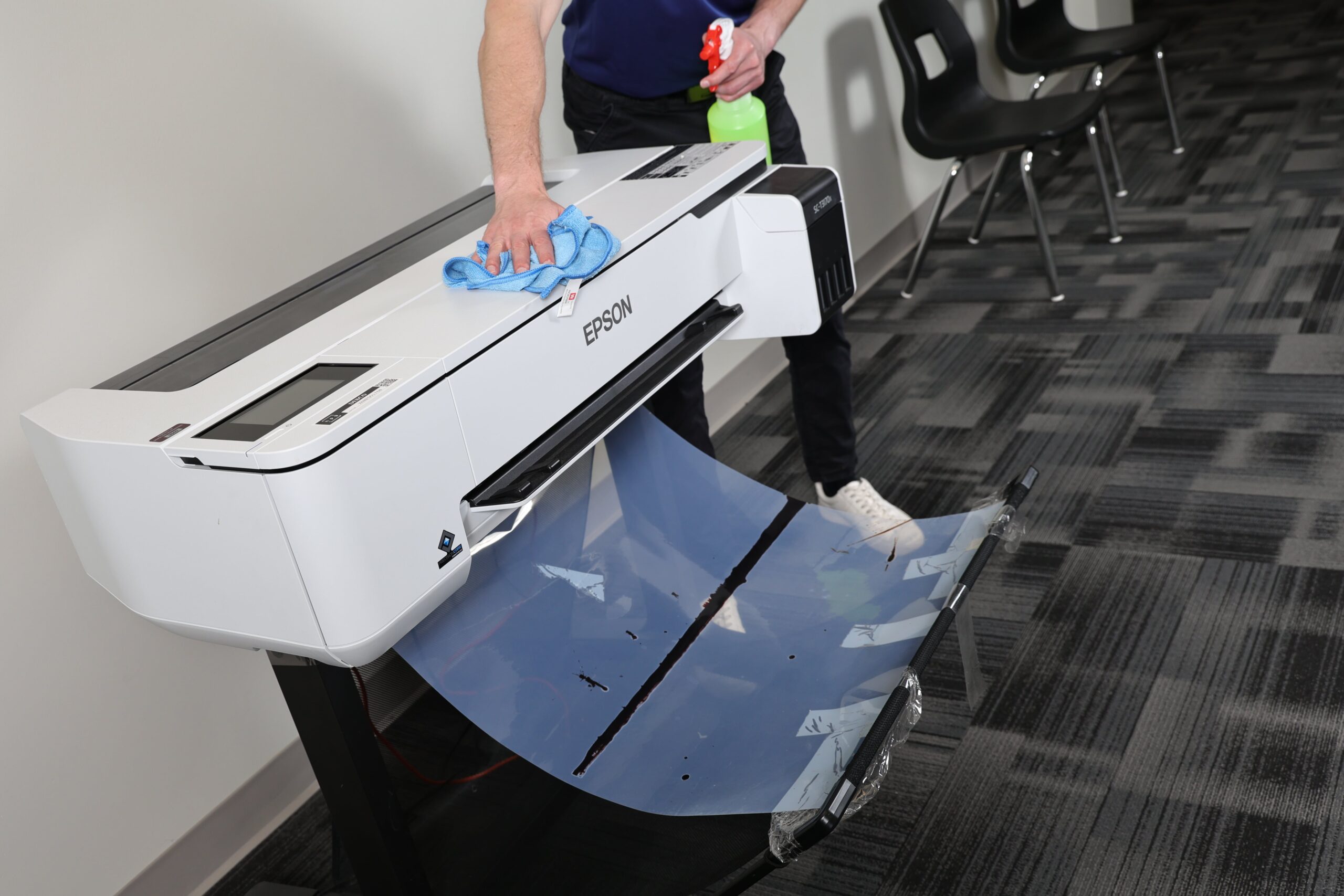 8G5A1683-min industrial cleaning Canada